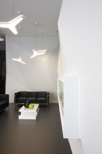 Mediclinic - Blanco lichtwanden + 3D wall