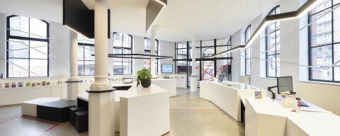 Standaard spanplafonds & wanden in cultuurcentrum